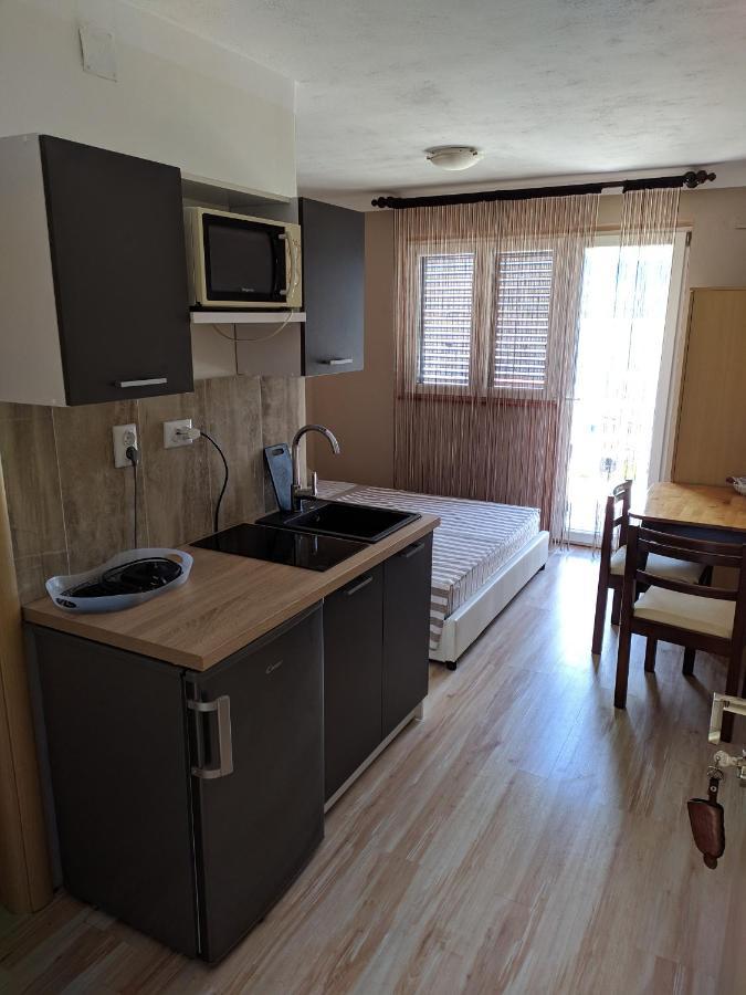 Apartments Jobst Trogir Exterior foto